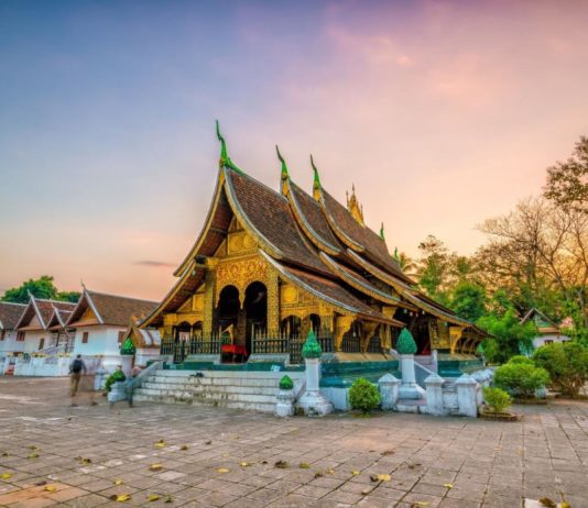 Hướng dẫn săn vé máy bay giá rẻ đi Luang Prabang - Lào, Chia sẻ kinh nghiệm du lịch Luang Prabang (Lào) tự túc và tiết kiệm