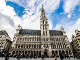 Vé máy bay đi Brussels, những điểm tham quan hấp dẫn tại Brussels