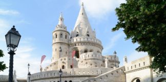 Vé máy bay đi Budapest Hungary giá rẻ, bí kíp du lịch Budapest tự túc, tiết kiệm