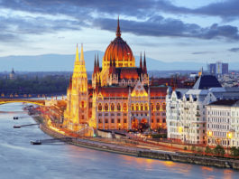 Vé máy bay đi Hungary từ Việt Nam giá rẻ, cẩm nang du lịch Hungary từ A – Z