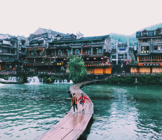 Vé máy bay đi Trương Gia Giới, du lịch Trương Gia Giới có gì?
