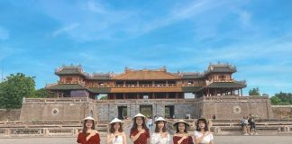 Đặt vé máy bay giá rẻ từ Hà Nội đi Huế khám phá vẻ đẹp xứ Huế