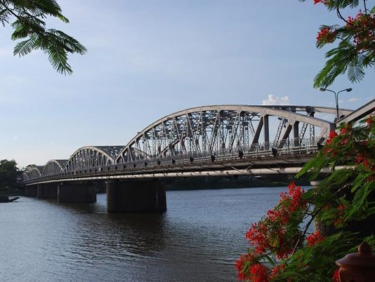 Vé máy bay giá rẻ từ Thanh Hóa đến Huế của Jetstar, Hướng dẫn di chuyển từ sân bay Phú Bài vào trung tâm thành phố Huế