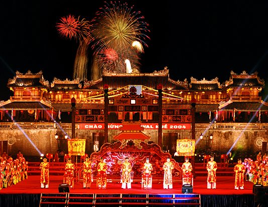 Vé máy bay giá rẻ Quảng Nam đi Huế, Về Huế nghe nhã nhạc cung đình- dư âm còn lại thời vàng son