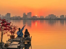 Bí kíp săn vé máy bay giá rẻ Đắk Lắk đi Hà Nội. TOP 7 địa điểm du lịch Hà Nội hấp dẫn nhất